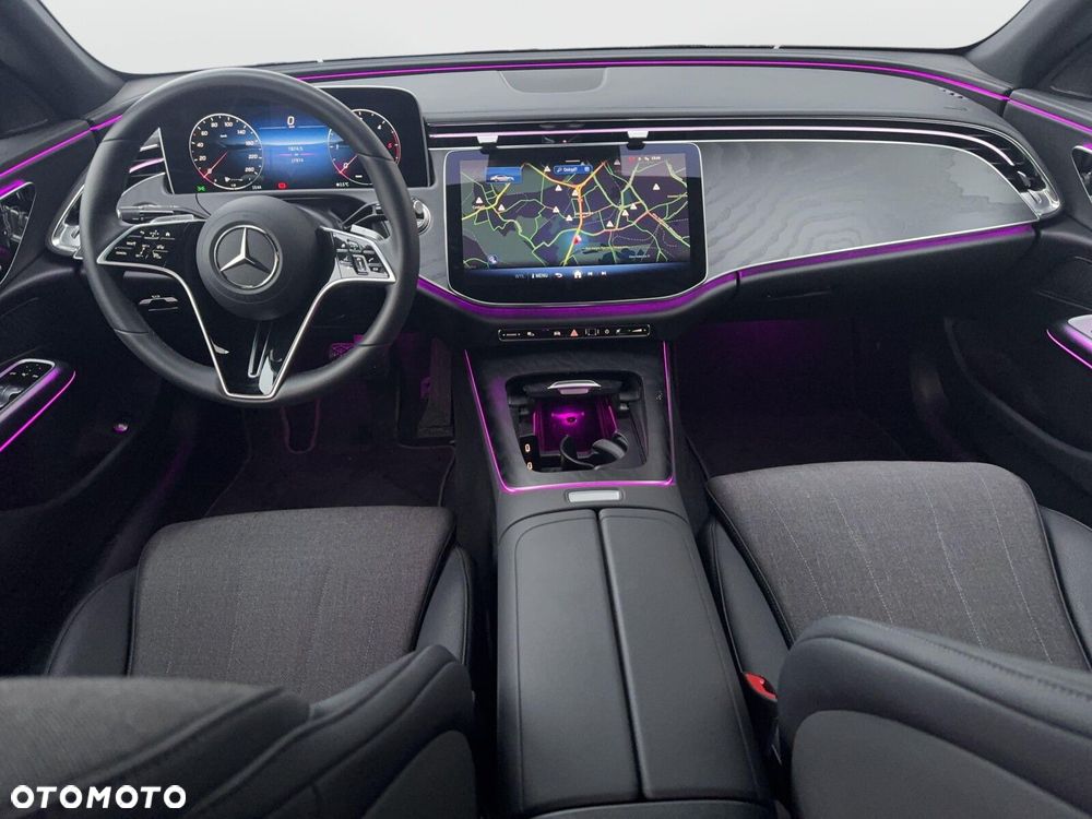 Mercedes-Benz Klasa E - 19