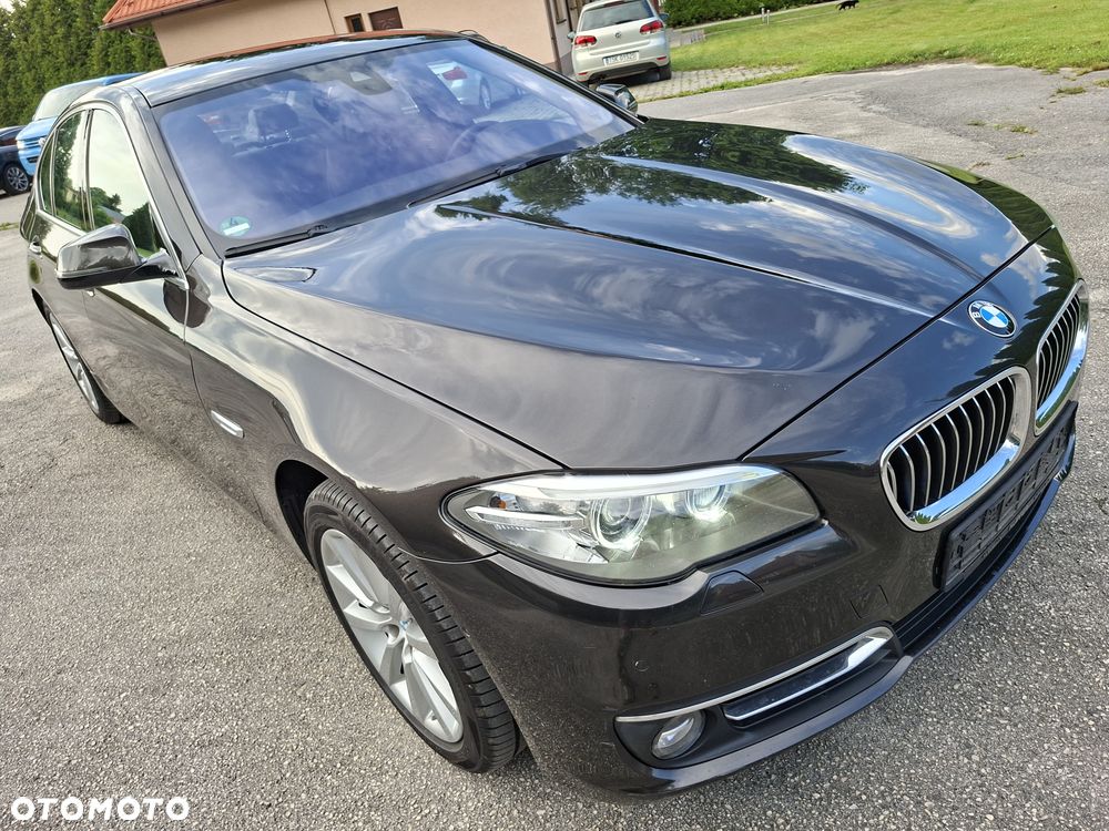 BMW Seria 5 520d xDrive Luxury Line - 10
