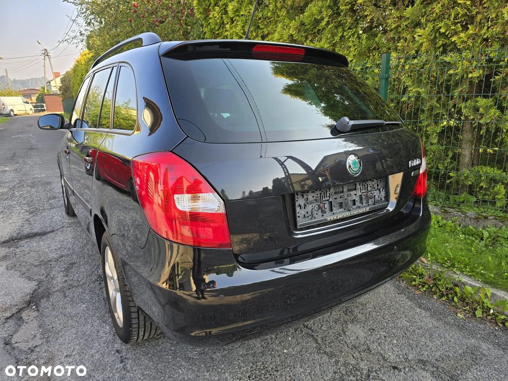 Skoda Fabia 1.2 TSI Combi FAMILY - 11