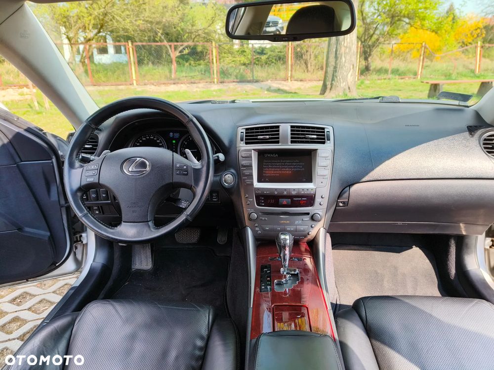 Lexus IS 250 Prestige - 13