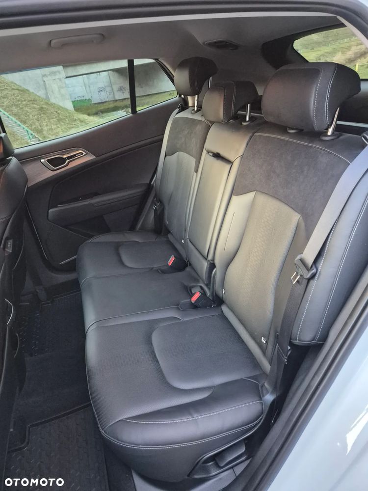 Kia Sportage 1.6 T-GDI 2WD Eco-Dynamics+ (48V M-H) Spirit - 13