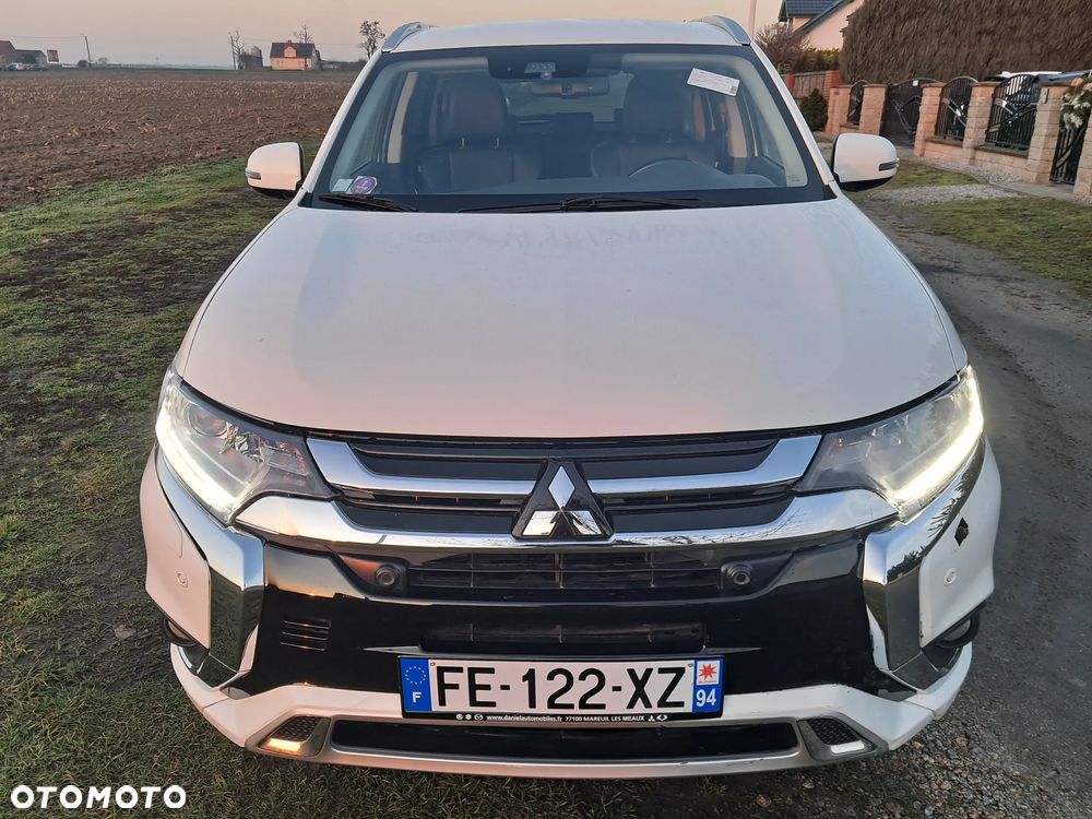 Mitsubishi Outlander 2.4 4WD Spirit - 25