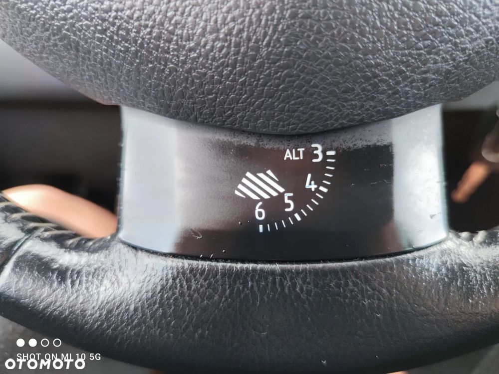 Dacia Duster 1.2 TCe Celebration - 21