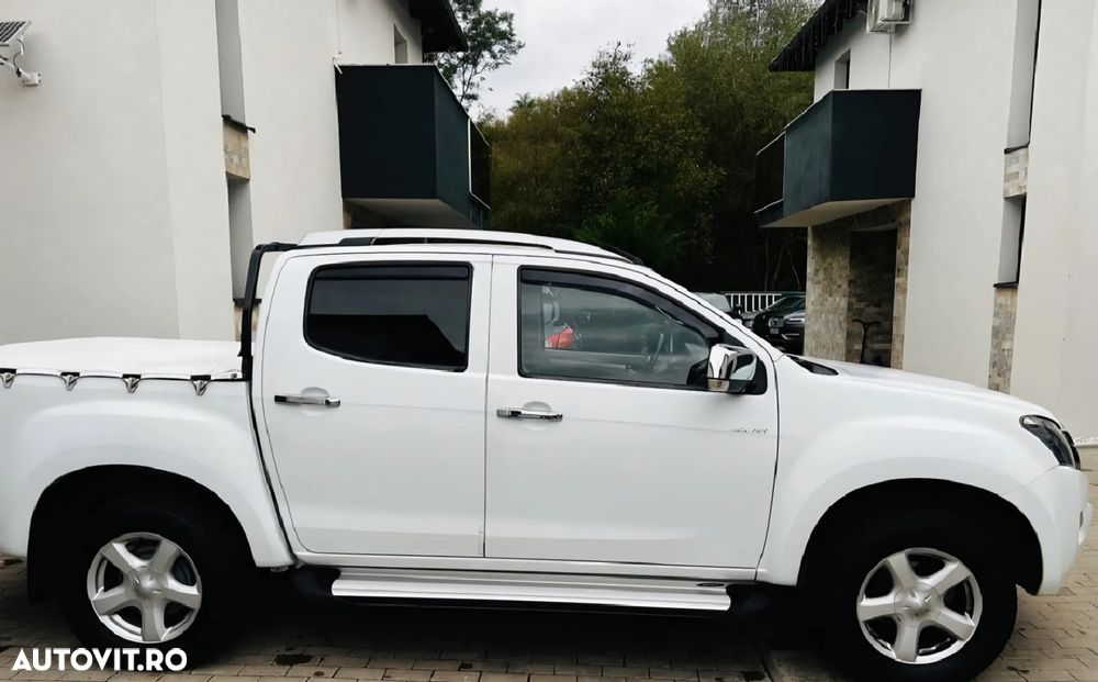 Isuzu D-Max 4x4 Double Cab Premium Aut. - 3