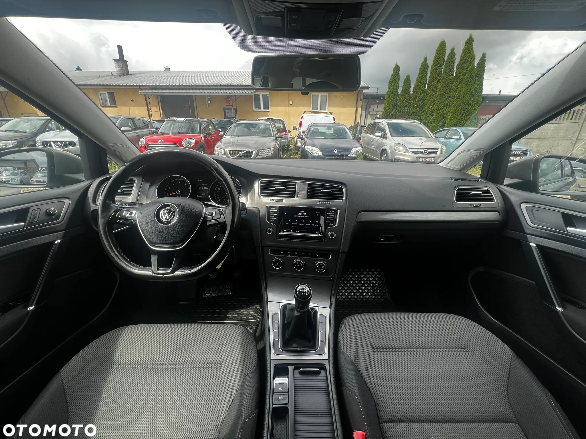 Volkswagen Golf 1.2 TSI BlueMotion Technology Comfortline - 22