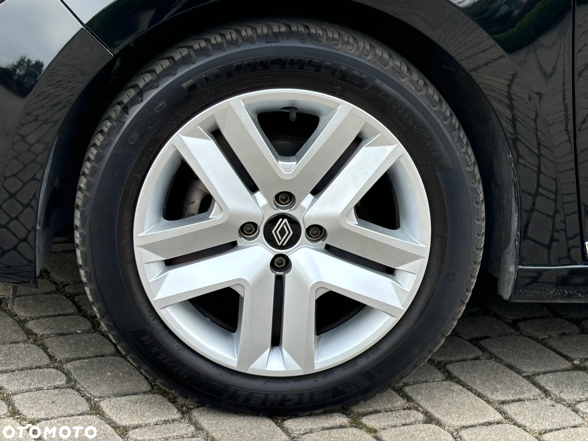 Renault Clio SCe 75 EXPERIENCE - 28