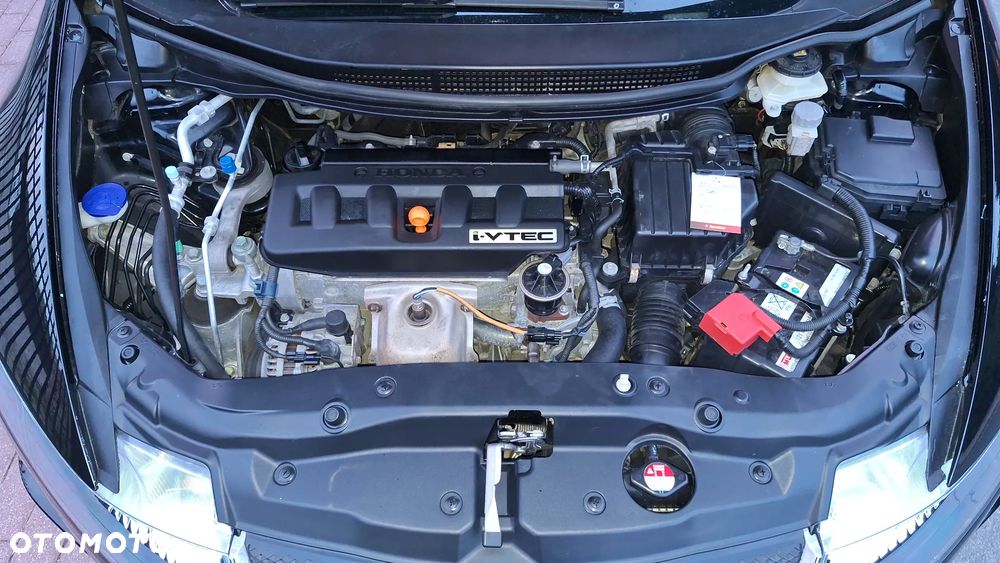 Honda Civic 1.8 Sport - 37