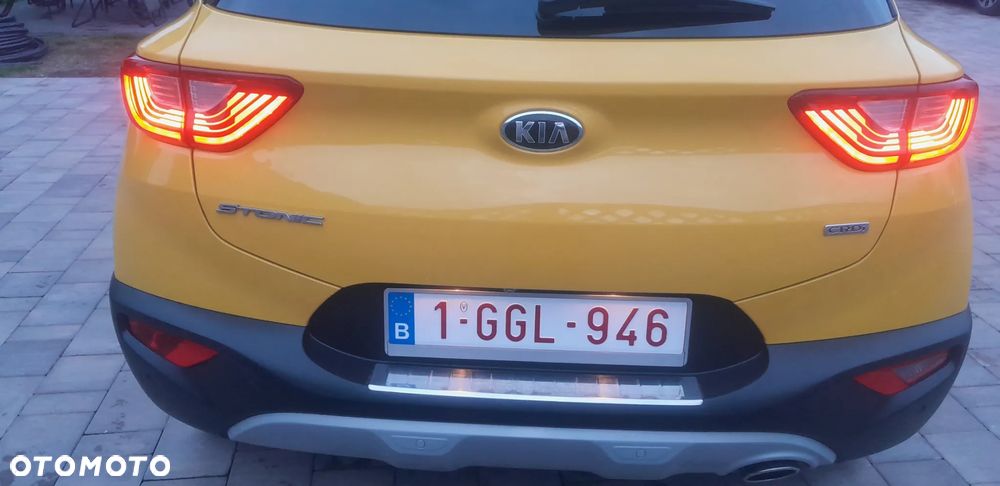 Kia Stonic 1.6 CRDi SCR XL - 29