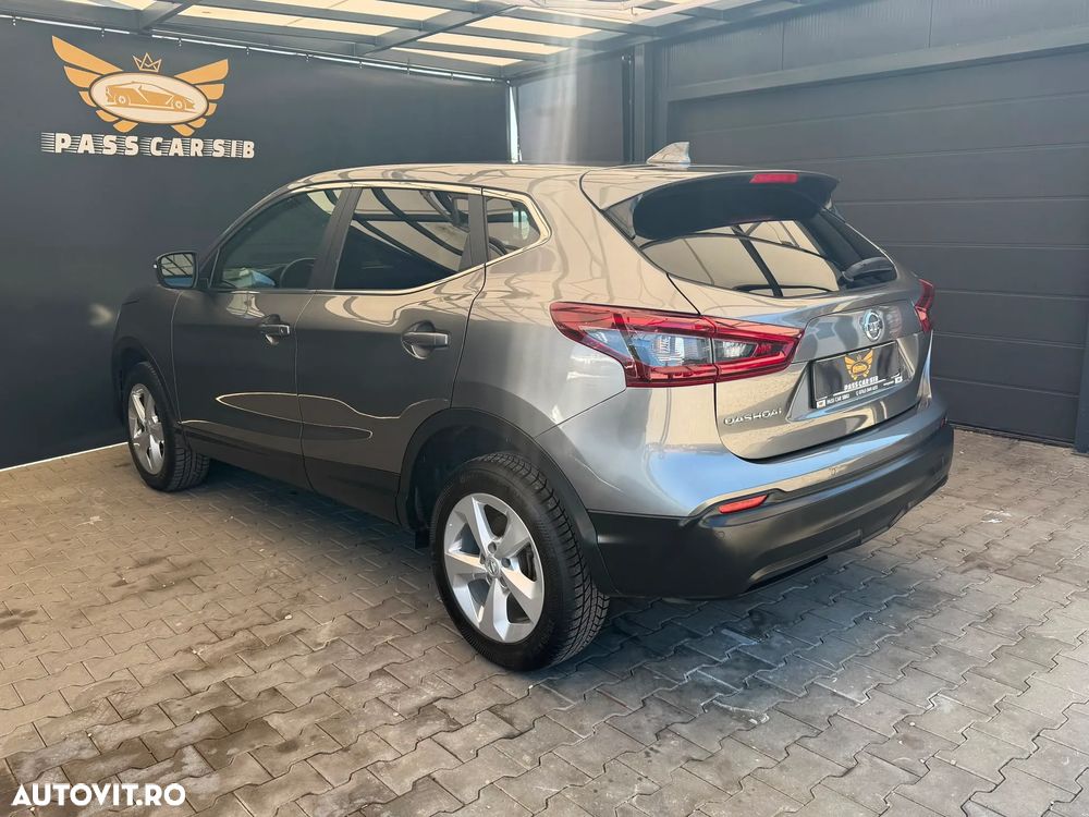 Nissan Qashqai 1.5 DCI DCT ACENTA - 6