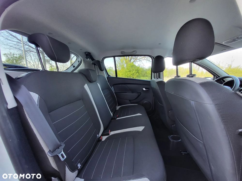 Dacia Sandero Stepway - 16