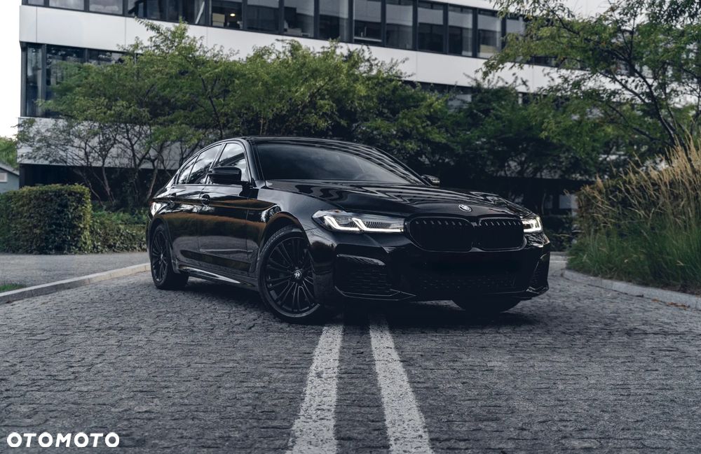BMW Seria 5 530i xDrive M Sport sport - 2