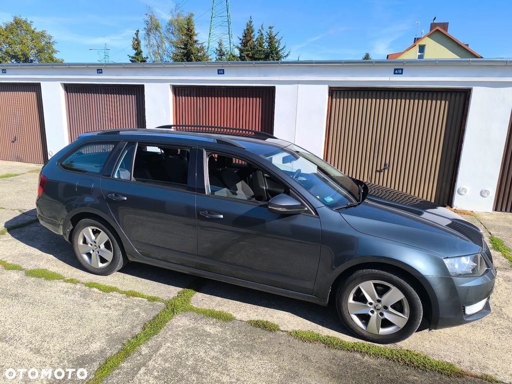 Skoda Octavia 1.6 TDI Ambition - 17