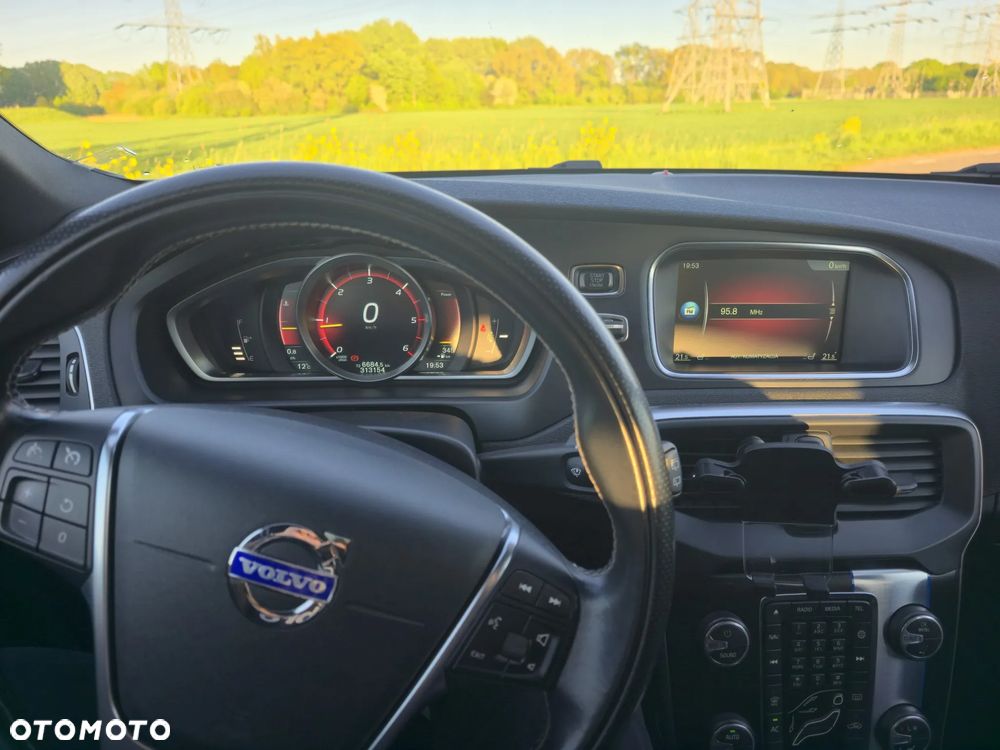 Volvo V40 D4 RDesign - 20