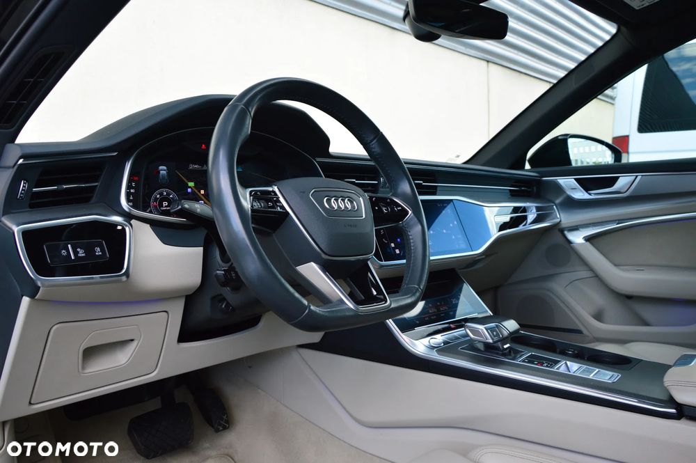 Audi A6 Avant 40 TDI quattro S tronic S line - 13