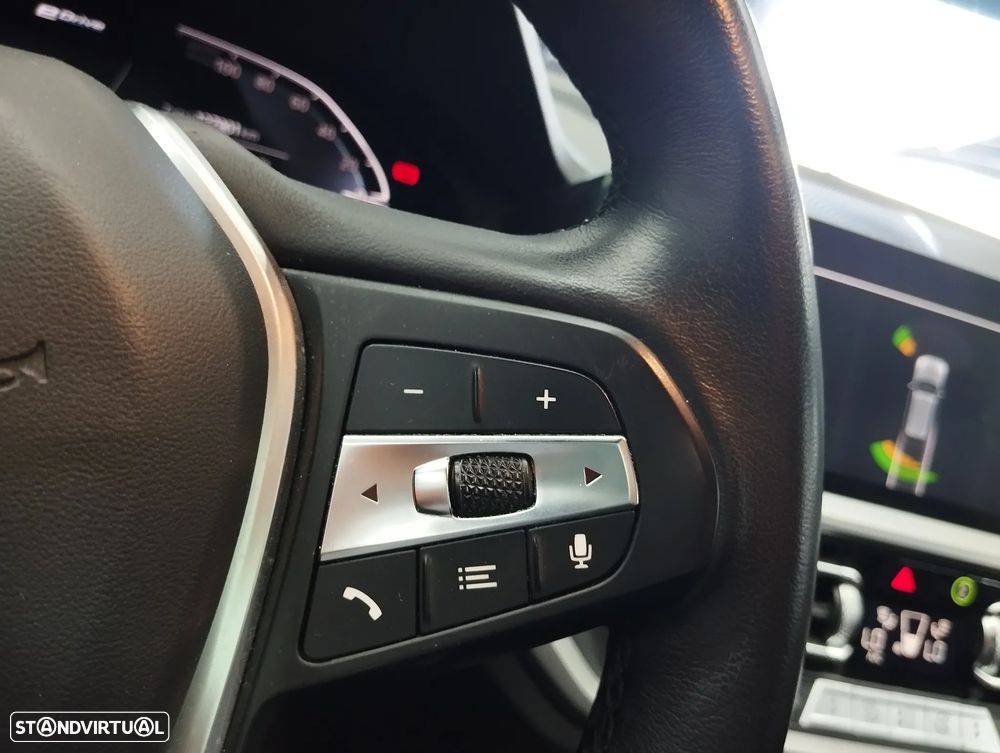 BMW 320 e Touring Corporate Edition Auto - 25