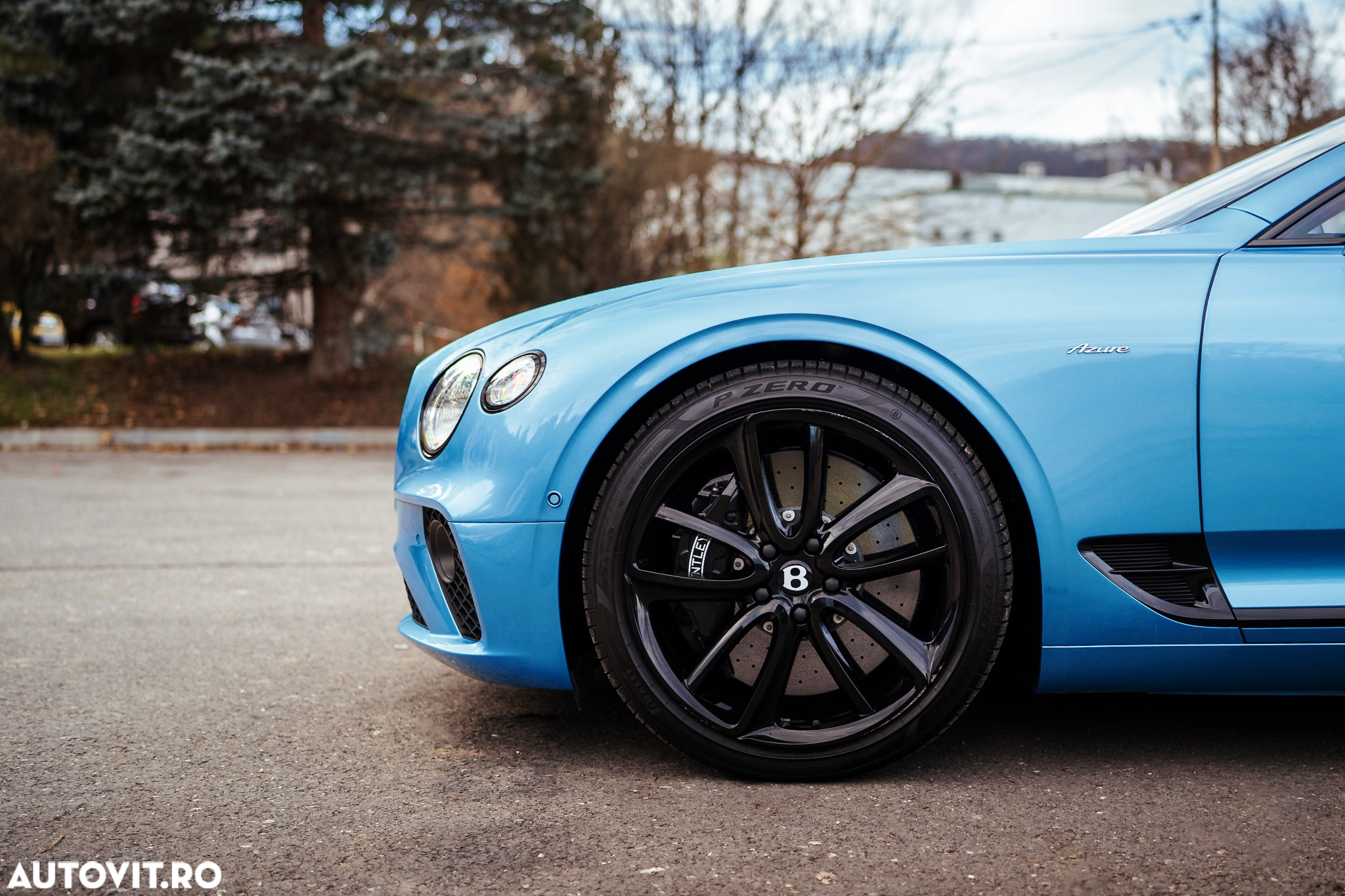 Bentley Continental New GT V8 Azure - 8