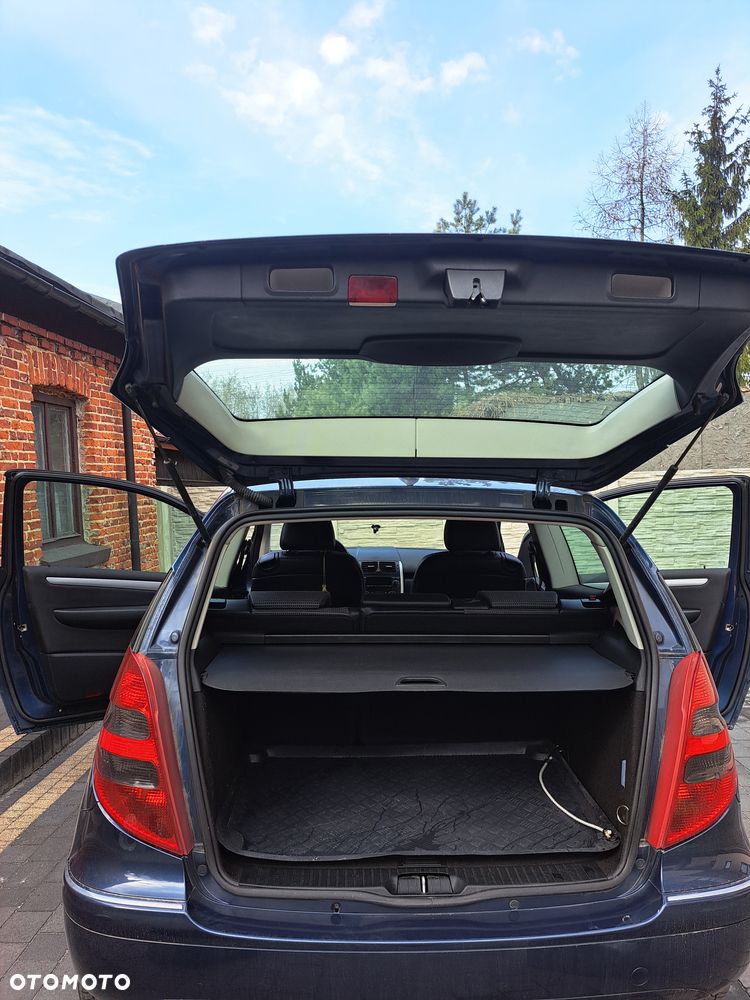 Mercedes-Benz Klasa A 170 Avantgarde - 9