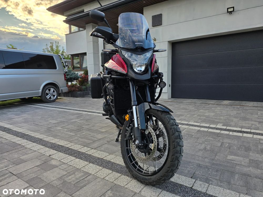 Honda VFR - 19