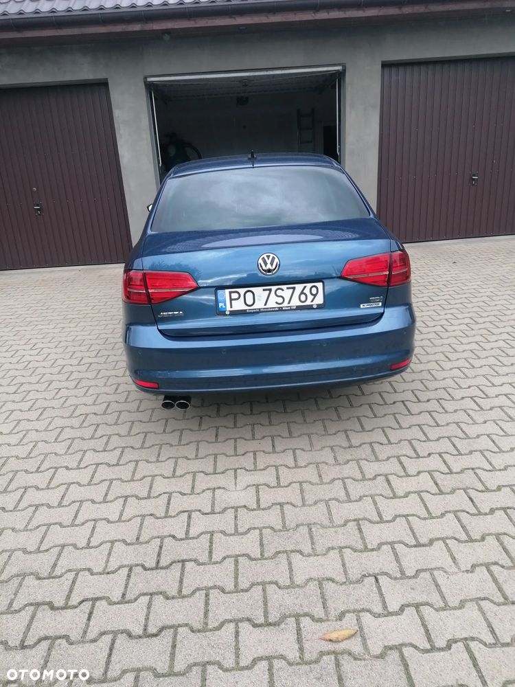 Volkswagen Jetta 2016 photo 2