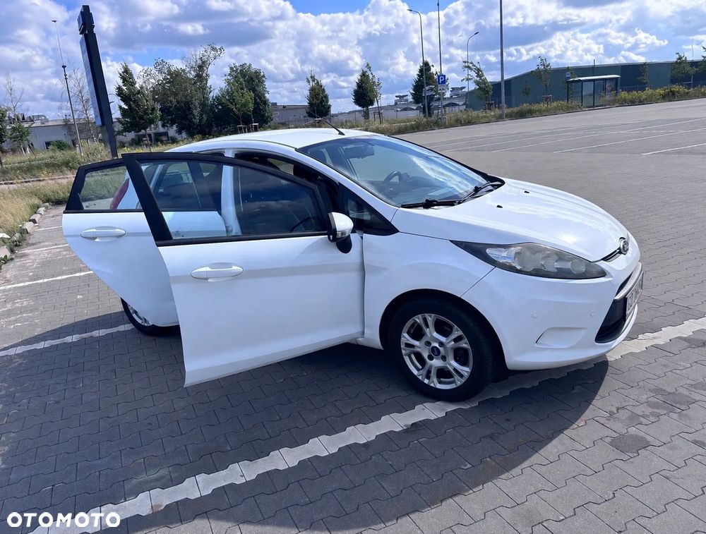 Ford Fiesta - 4