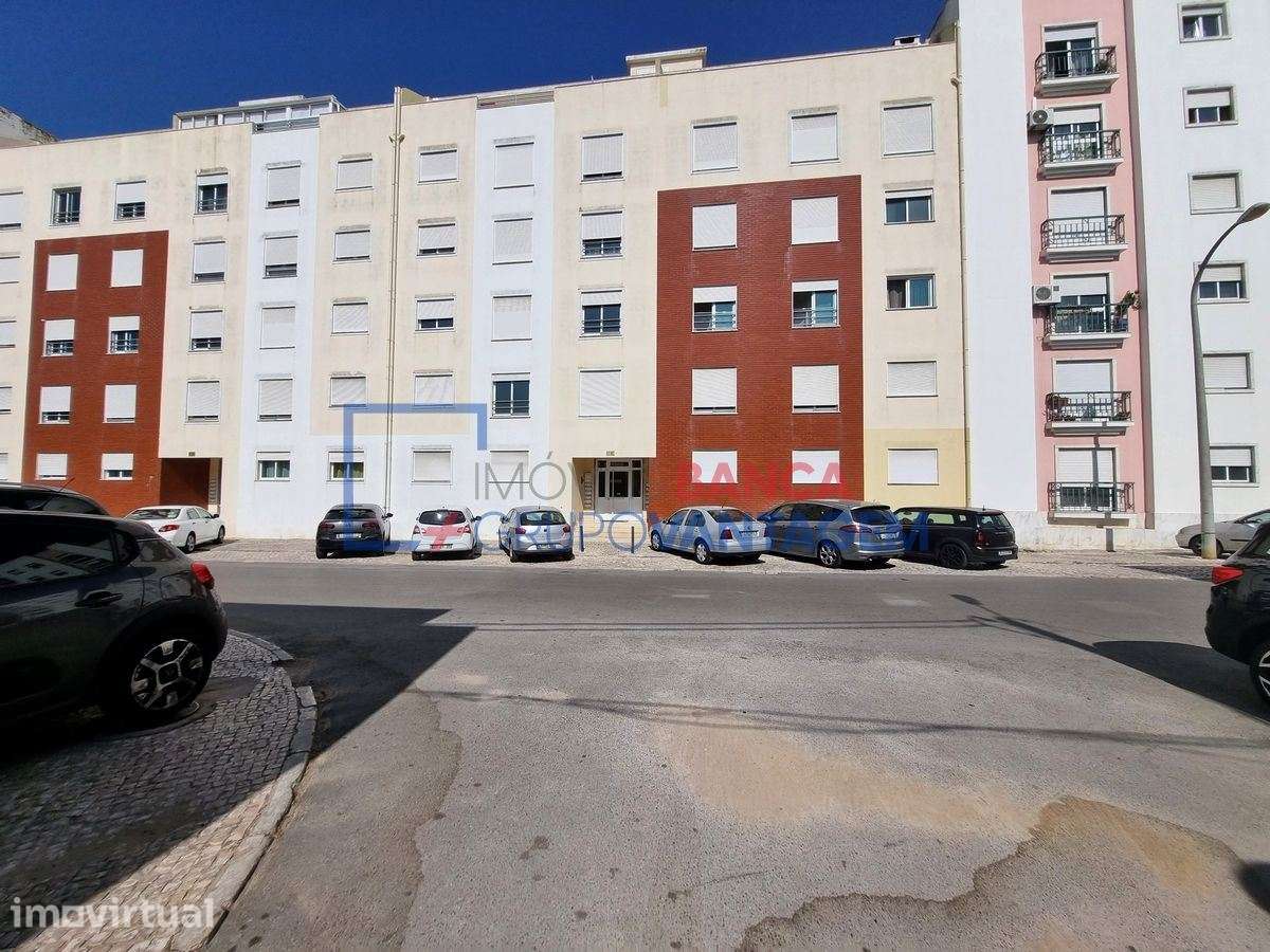 Apartamento T3 à venda em Setúbal - Grande imagem: 3/11
