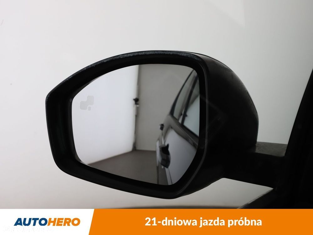Land Rover Discovery Sport 2.0 TD4 Pure - 37