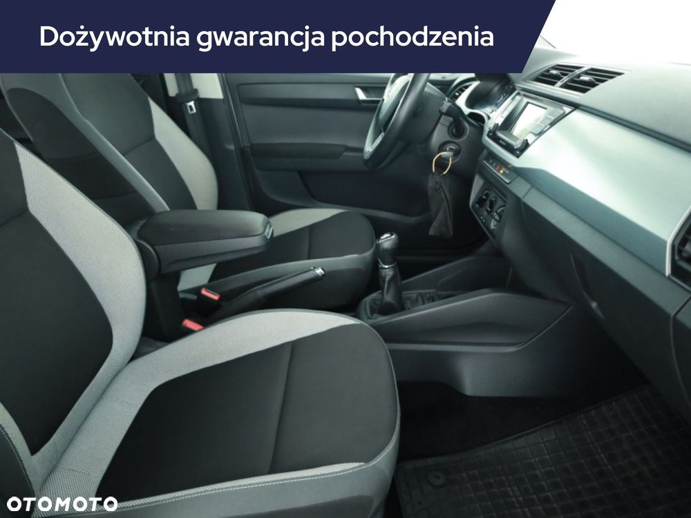 Skoda Fabia - 9