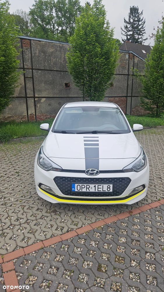 Hyundai i20 blue 1.2 YES Gold - 2