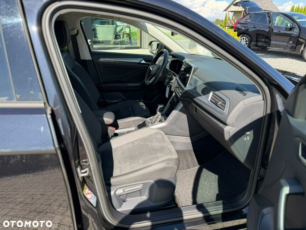 Volkswagen T-Roc - 15