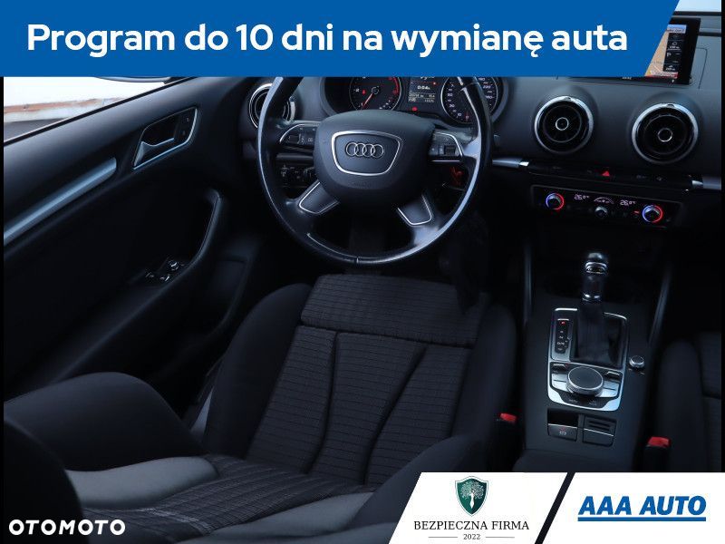 Audi A3 Sportback - 8