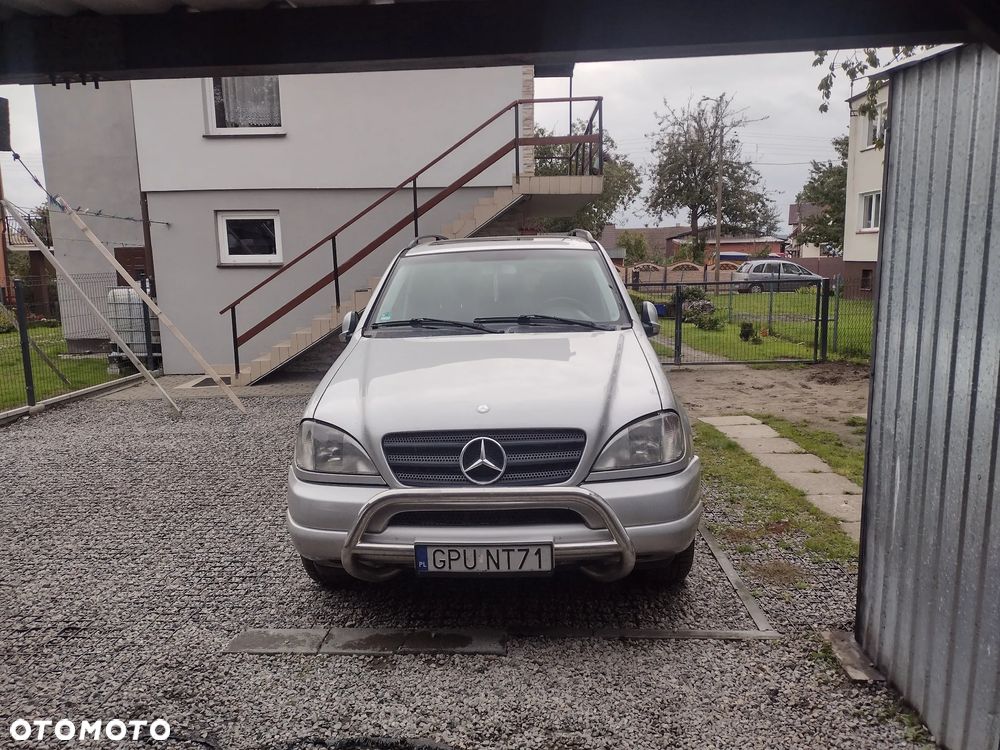 Mercedes-Benz ML - 2