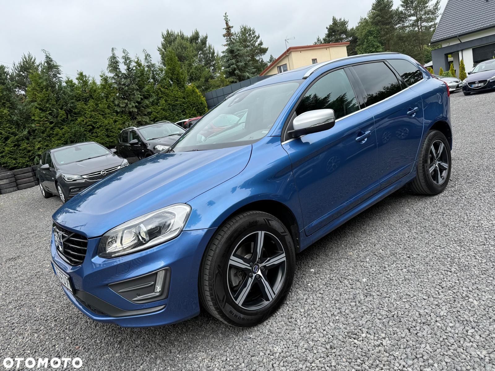 Volvo XC 60 D4 R-Design - 1