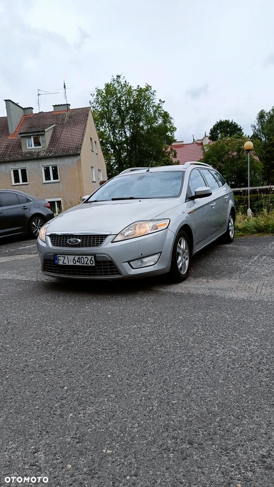 Ford Mondeo 2.0 Titanium - 1