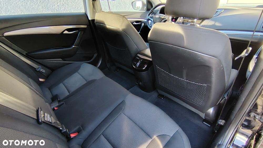 Hyundai i40 i40cw 1.6 Fifa World Cup Edition - 20