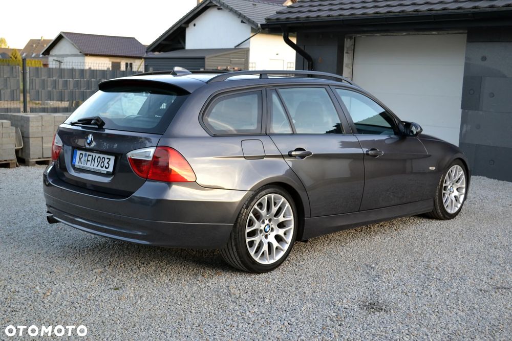 BMW Seria 3 320d DPF - 6