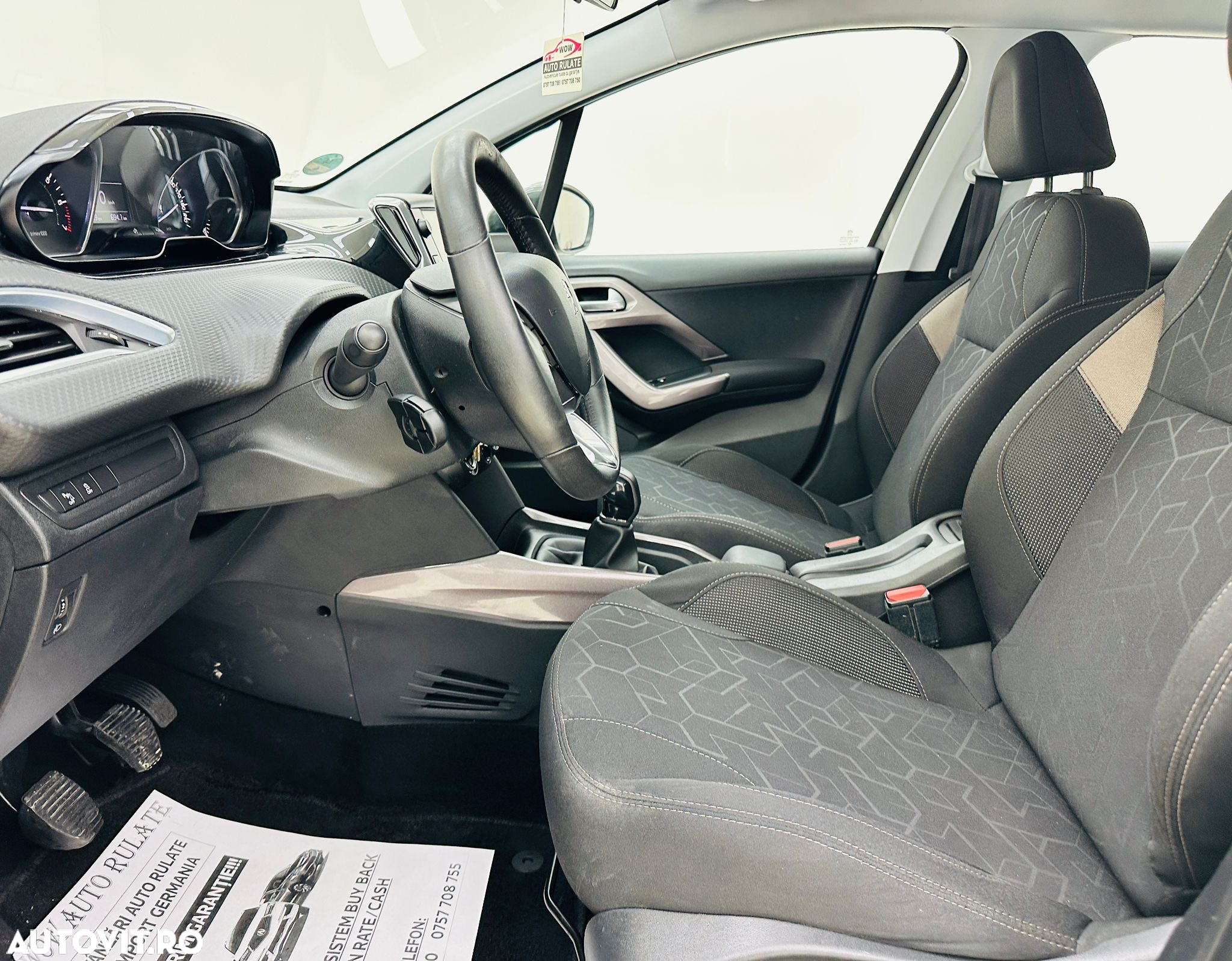Peugeot 2008 - 14