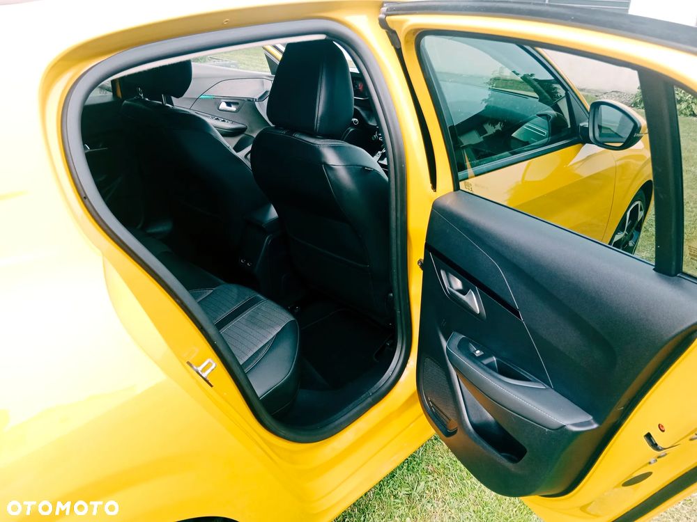 Peugeot 208 Benzin 100 Allure - 27