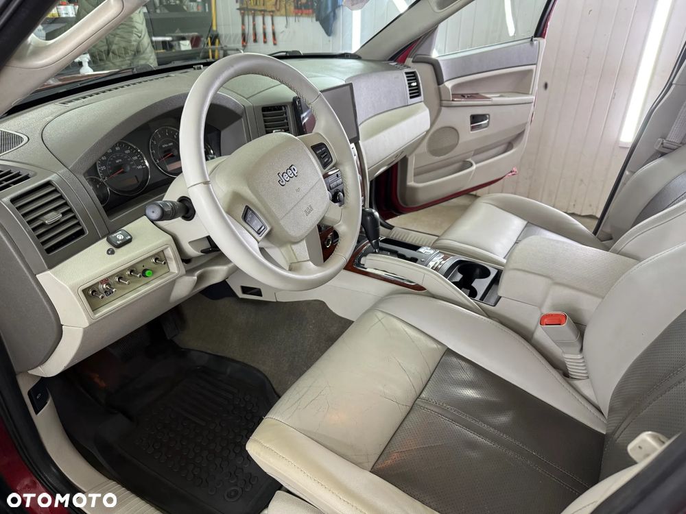 Jeep Grand Cherokee 5.7 V8 Limited - 14