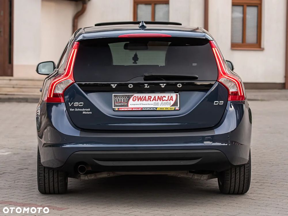 Volvo V60 D3 Summum - 13