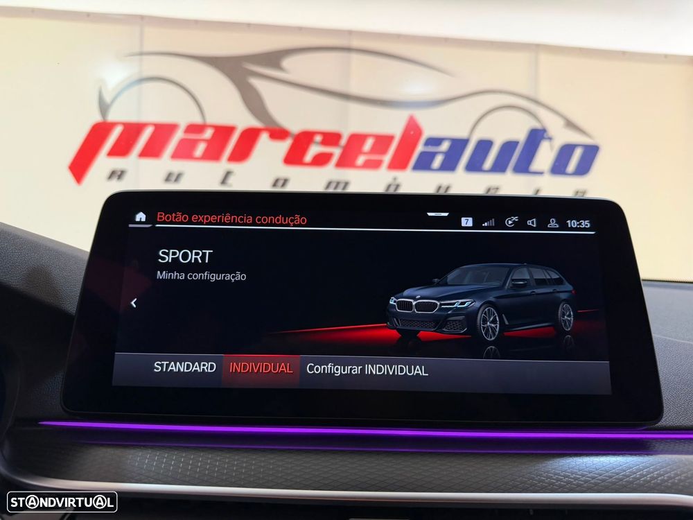 BMW 520 d Pack Desportivo M Auto - 43