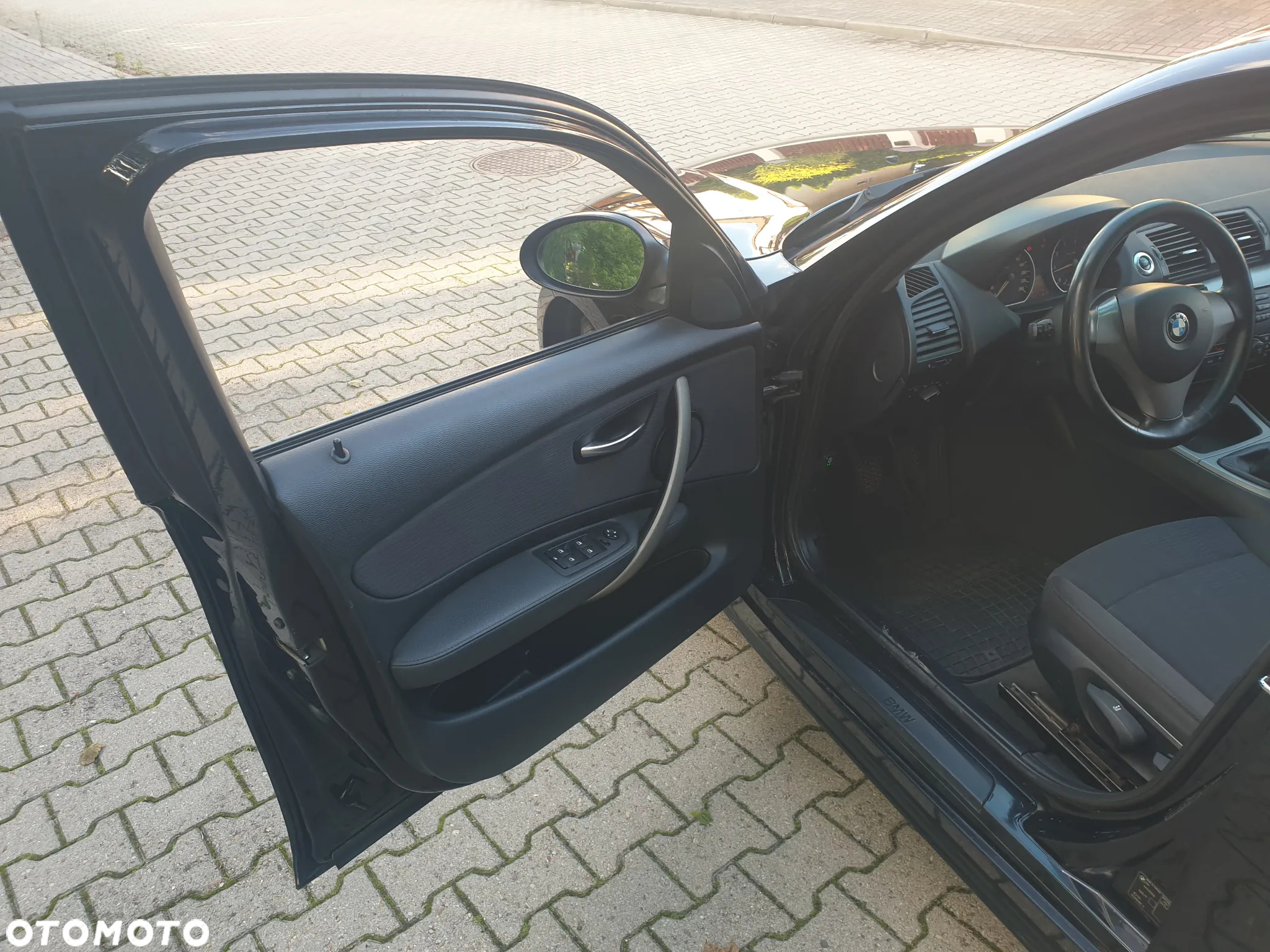 BMW Seria 1 120i - 7