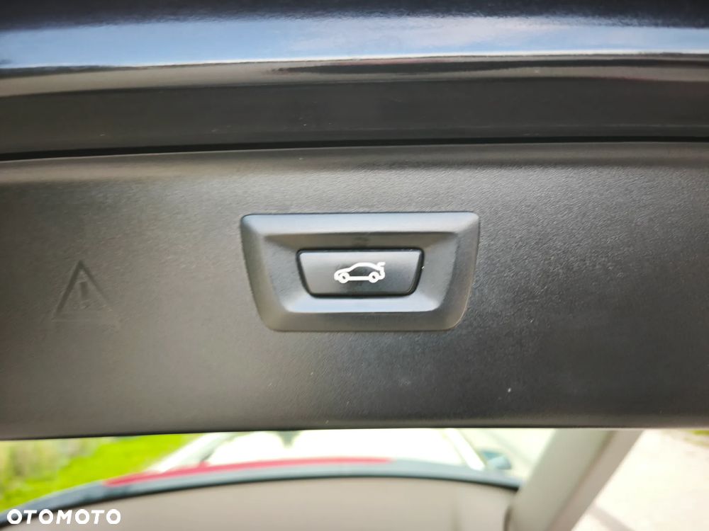 BMW Seria 5 520d Luxury Line - 17