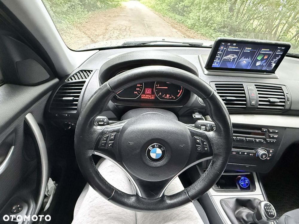 BMW Seria 1 - 16