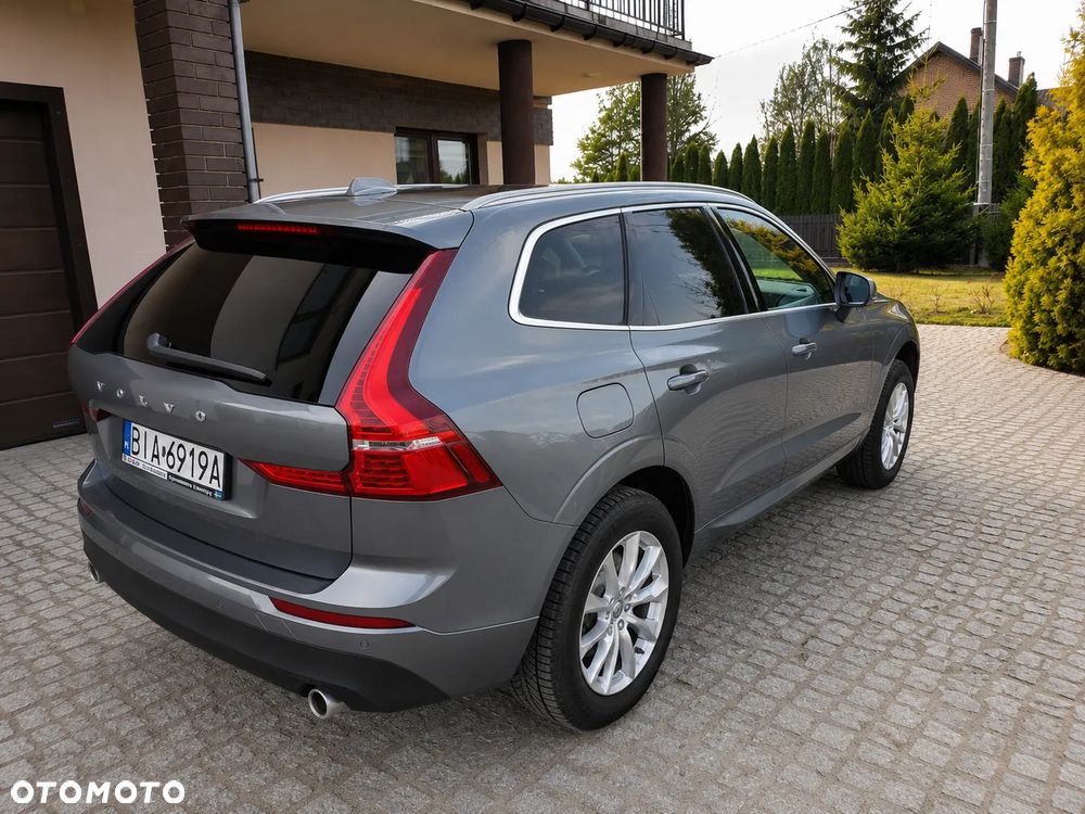 Volvo XC 60 D4 Momentum Pro - 6