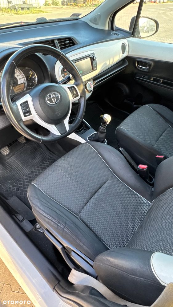 Toyota Yaris 1.33 Trend - 4