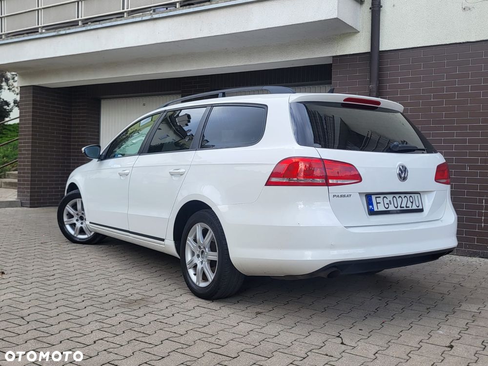Volkswagen Passat Variant 2012 photo 5