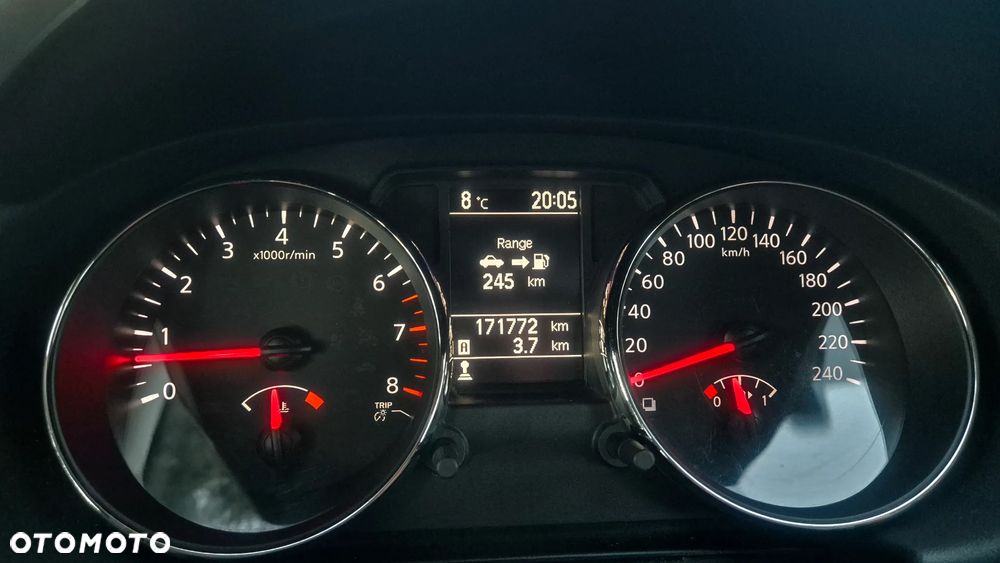 Nissan Qashqai - 22