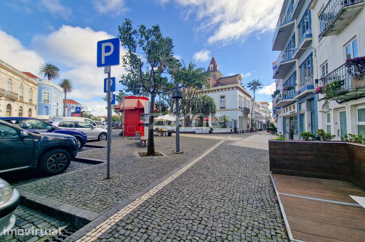 Restaurante Equipado no Centro de Ponta Delgada – Investimento - Grande imagem: 3/19