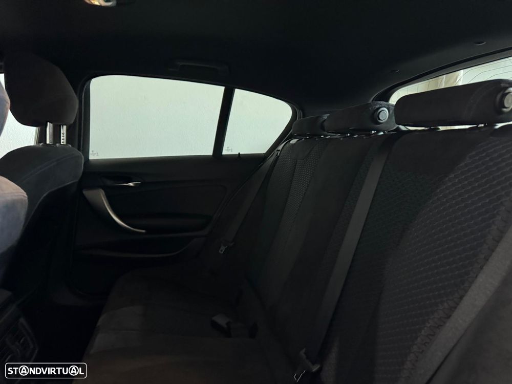 BMW 125 d Pack M - 24
