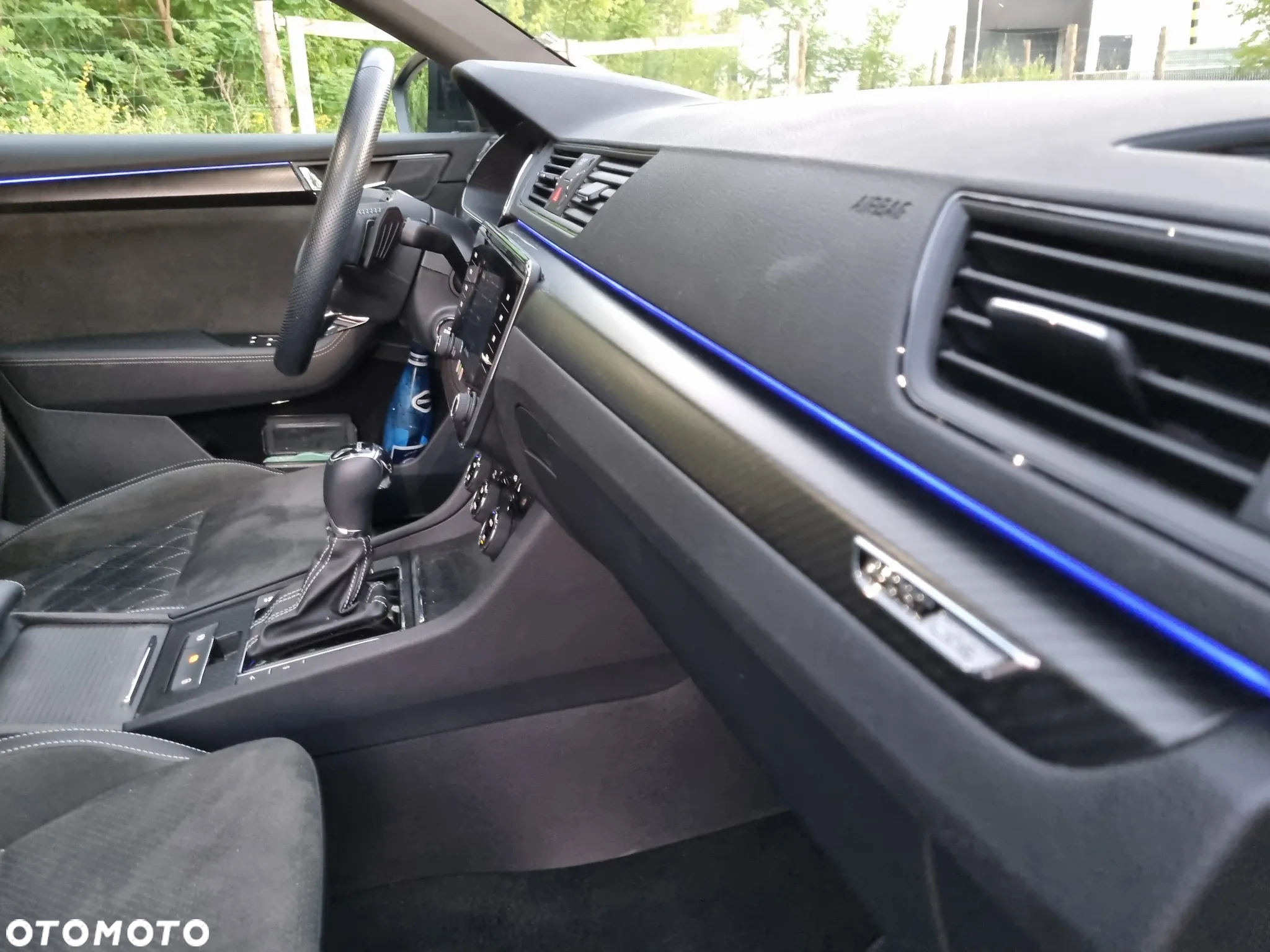 Skoda Superb 2.0 TSI Sportline DSG - 25